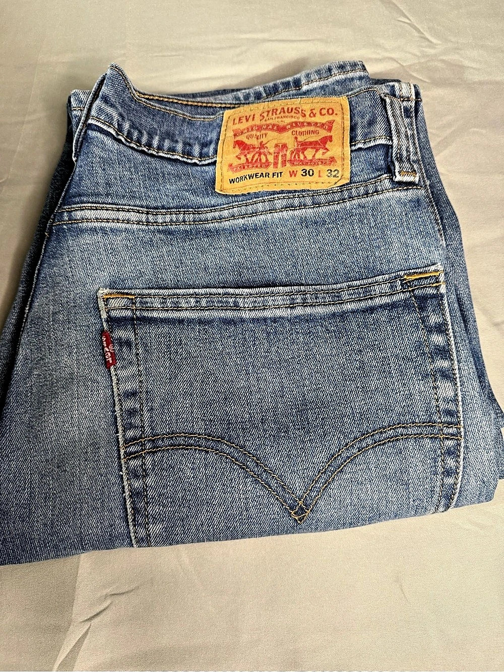 Levi's Workwear Fit Men's Denim Bootcut Jeans Waist 30 Blue